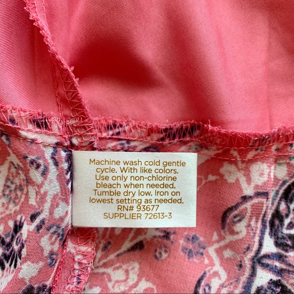 Decree Pink Paisley Criss Cross Layer Tank Blouse - Picture 8 of 9